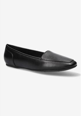 Extra Wide Width Women's Thrill Pointed Toe Loafer by Easy Street in Black (Size 9 WW)
