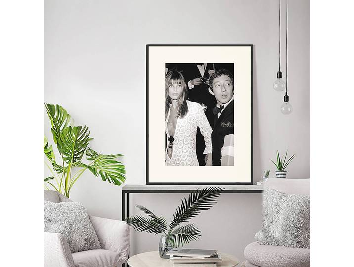 Tableau déco Gainsbourg and Birkin Cadre : hêtre massif verni Revêtement : plexiglas Multicolore 62 x 82cm