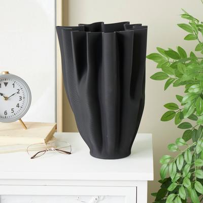 ARCILLA ELEMENTAL Black Ceramic Dimensional Ribbed Tulip Abstract Vase with Angular Rim