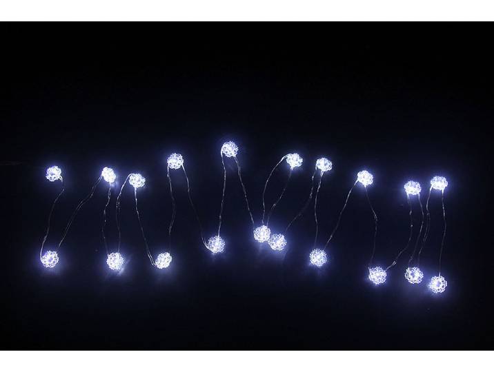 LED Draht mit 20 Acrylsschneeflocke wei.