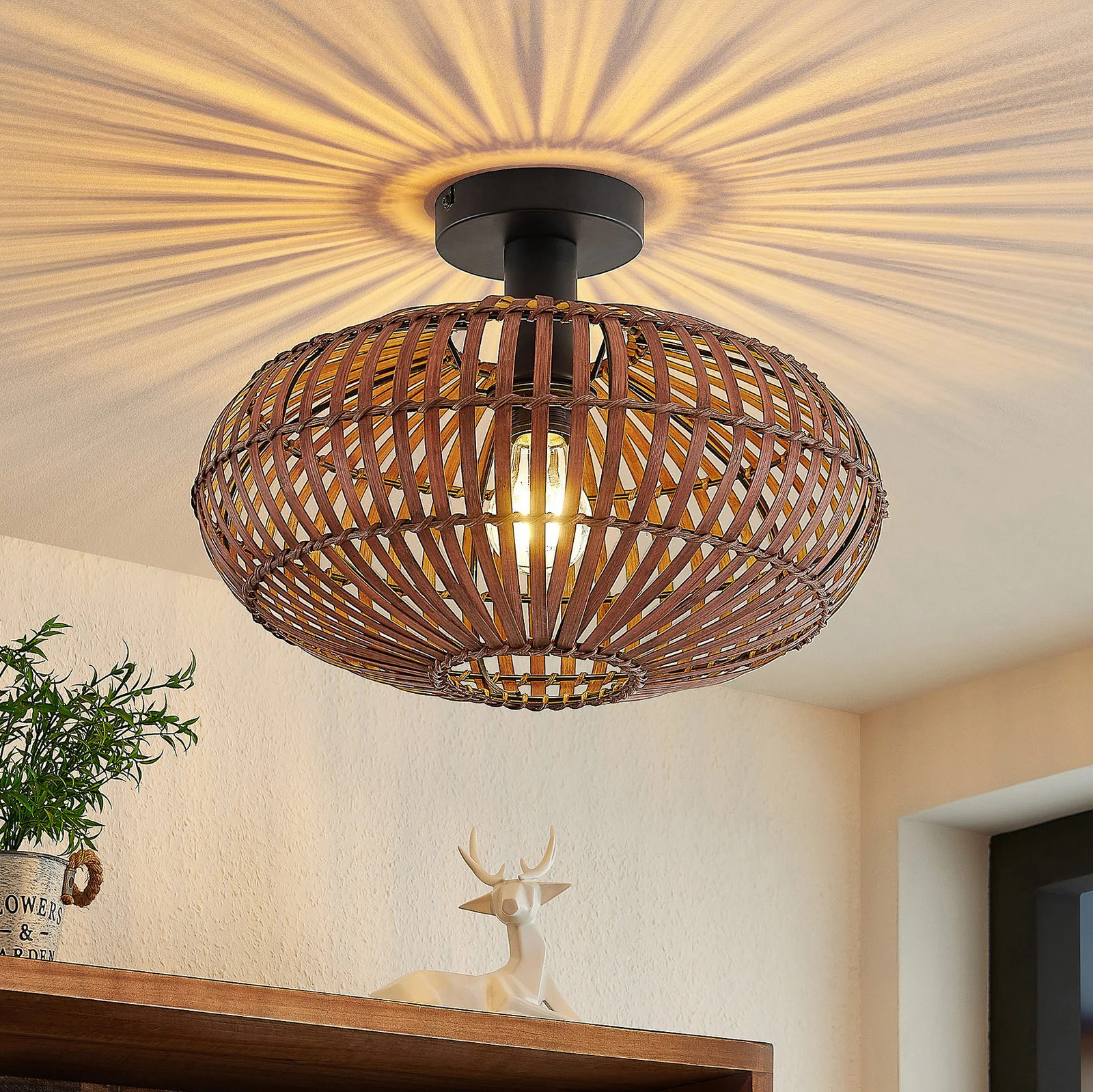 Lindby Majeora Plafondlamp - Bruin Bamboe - Dimbaar - Boho Stijl