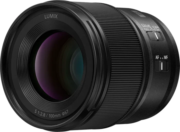 Panasonic Lumix S 100 mm F2.8 Macro