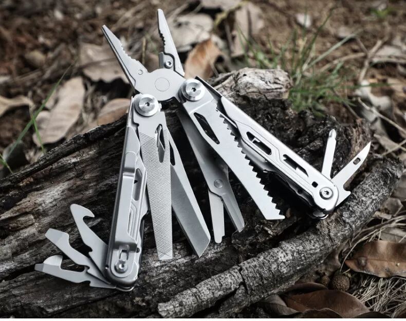 INF Professionelles Multifunktionswerkzeug aus 440A Edelstahl