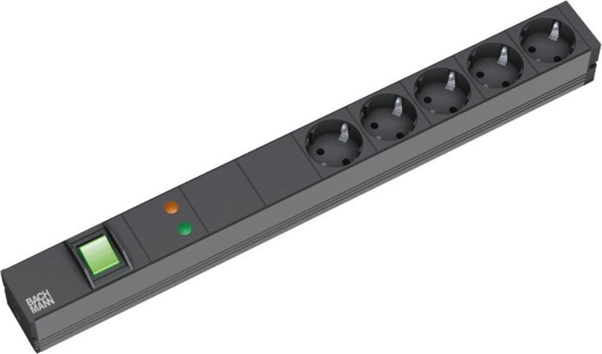 Bachmann 19-inch stekkerdoos met overspanningsbeveiliging en netfilter