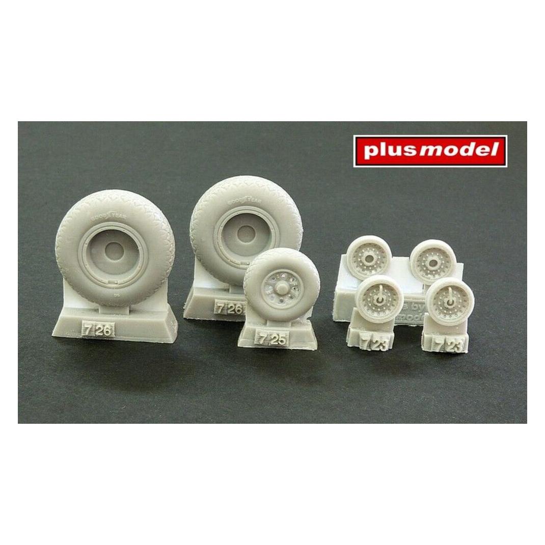 Plus Model B-24 Liberator wheels with diamond tread (AL7068)