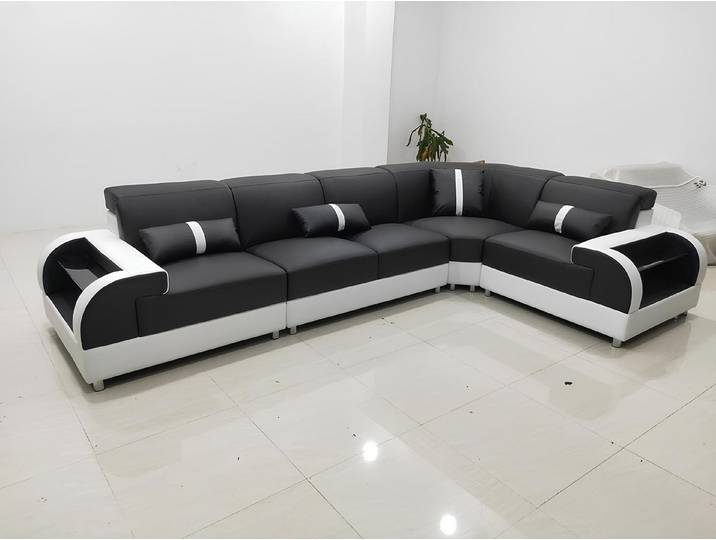 JVmoebel Ecksofa Schwarzes Leder-Ecksofa mit USB-Funktion und eleganten Füßen, Made in Europa