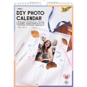 Folia Fotokalender 23181, DIY Bastelkalender, jahresunabhängig, zum Selbstgestalten, weiß, A4