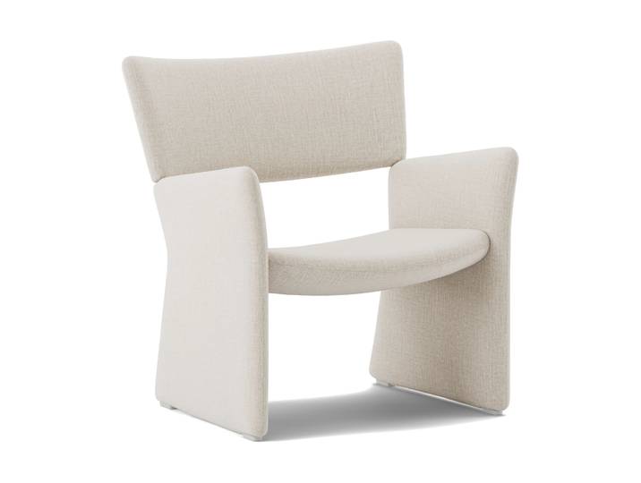Massproductions Crown Easy Chair Sessel Linara 05 Porridge