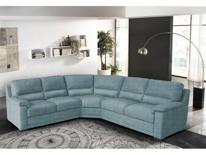 Ecksofa EGOITALIANO Doris, modernes Designerecksofa in hochwertigen Microfaserqualitäten , blau (hellblau), B:266cm H:90cm T:246cm, Luxus-Micofaser CASHMERE in Lederoptik (100% Polyester) ist ein neues technisches Gewebe mit einem visuellen und taktilen Aspekt, der dem Nubuk sehr nahe kommt, mit innovativen Eigenschaften. Seine ausserordentliche Weichheit kommt von einem exklusiven Produktionsprozess, der Unreinheiten und Unregelmässigkeiten beseitigt. Das Ergebnis ist eine bemerkenswert samtige Faser, die durch das Vorhandensein von Körnern verstärkt wird. Von der einfarbigen Eleganz der warmen Farben und der Vielfalt an trendigen Farben, die es zu seiner eigenen Stärke und Persönlichkeit machen., Sofas, Ecksofa, edle Detailverarbeitung, wahlweise fleckenabweisend oder in Lederoptik