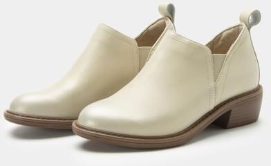 Women's Merle Slip-On Flat Heel Shoe by Alegria in Ivory (Size 40 M)