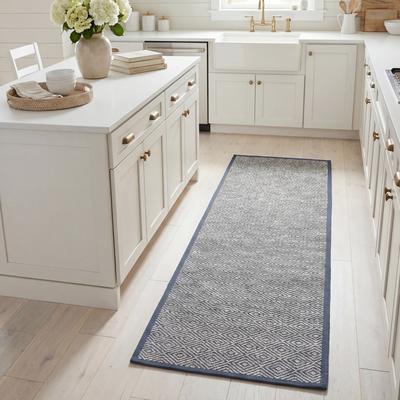 SAFAVIEH Natural Fiber Hristinka Jute Rug