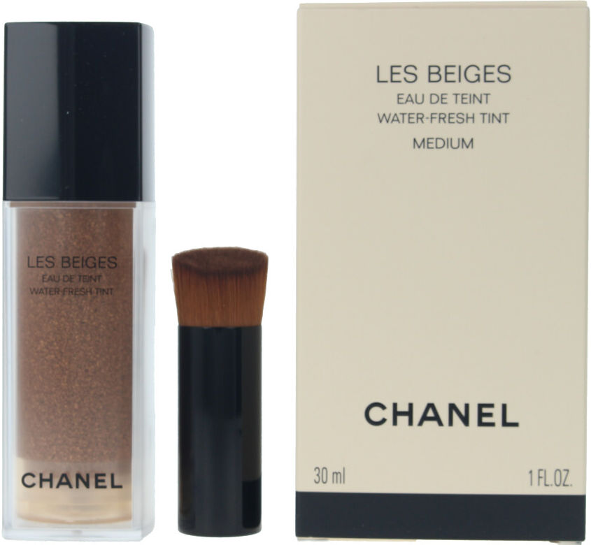 Chanel Les Beiges eau de teint #medium