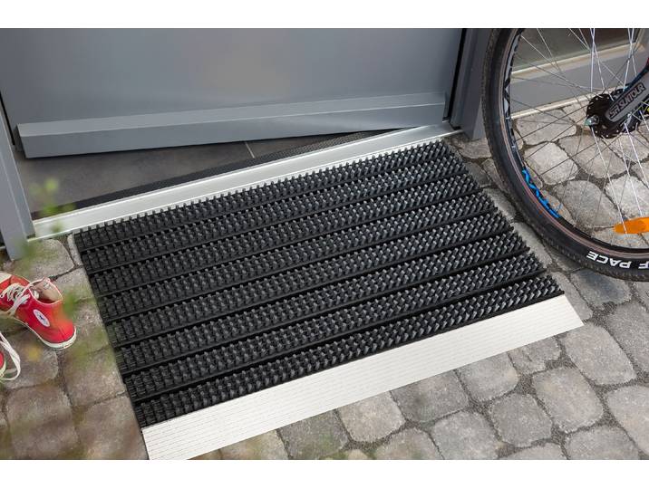 Fußmatte ASTRA Super Brush , schwarz (grau), B:45cm H:28mm L:75cm, Kunstfaser, Teppiche, Fußmatte, Türmatte, Eingansbereich, Aluminium, rutschfest