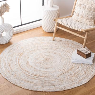 SAFAVIEH Handmade Braided Luzie Round Rug