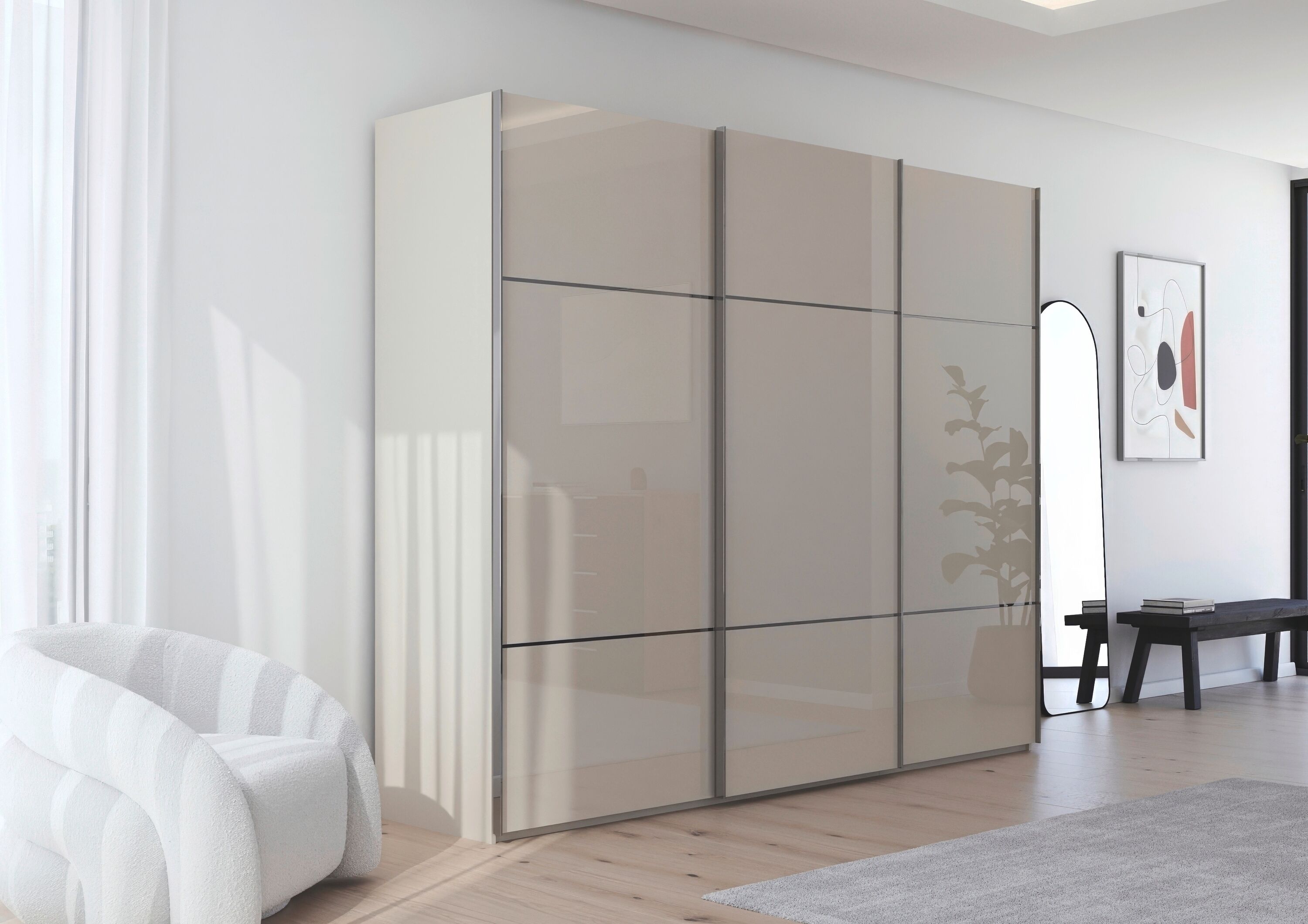 rauch "Kleiderschrank Schrank Garderobe Schlafzimmerschrank SCALE-TRIO" edle dreigeteilte Front mit 2 Zierleisten Glasfront MADE IN GERMANY champagner, glas champagner, griffleisten chrom B/H/T: 271cm x 223cm x 68cm