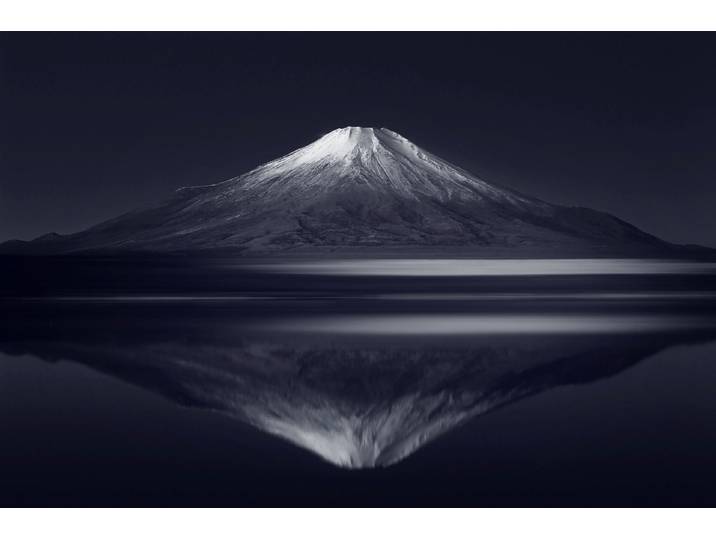 Fototapete PAPERMOON Photo-Art TAKASHI SUZUKI, REFLEXION MT FUJI , bunt, B:4m L:2,6m, Vlies, Tapeten, Fototapete