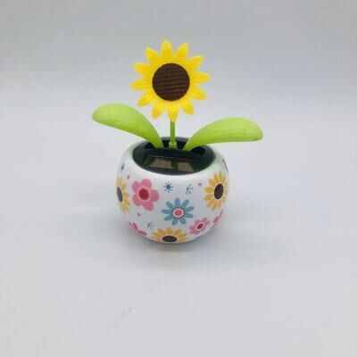 Inspired Finds Solar Powered Dancing Sunflower Bee Car Dashboard Ornament sunflower
