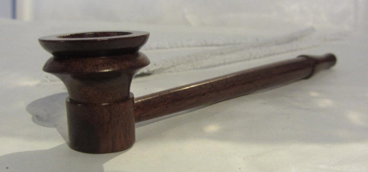 Sadhu Split Carved Medium houten pijp 14 cm