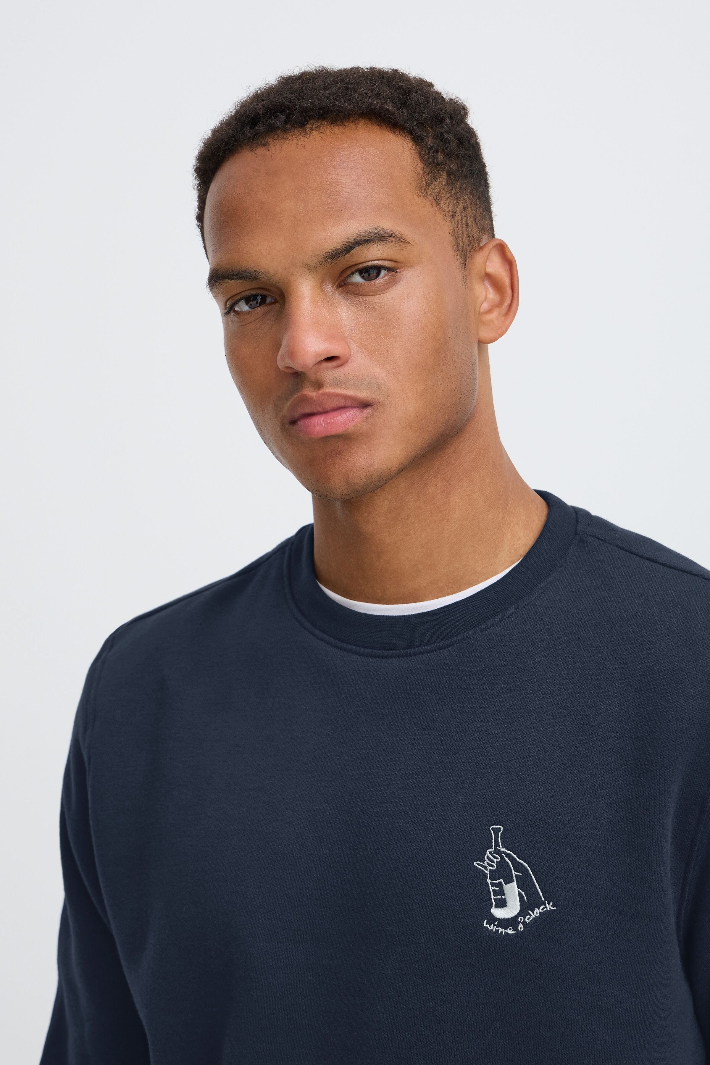 Sweatshirt BLEND "BHKACE CREW SWEAT", Herren, Gr. XL, blau (salute wine oclock), Sweatware, Obermaterial: 50% Baumwolle, 50% Polyester, unifarben, regular fit normal, Rundhals, Rippbündchen, Sweatshirts Sweatshirt, Baumwollmischung, regular fit salute win