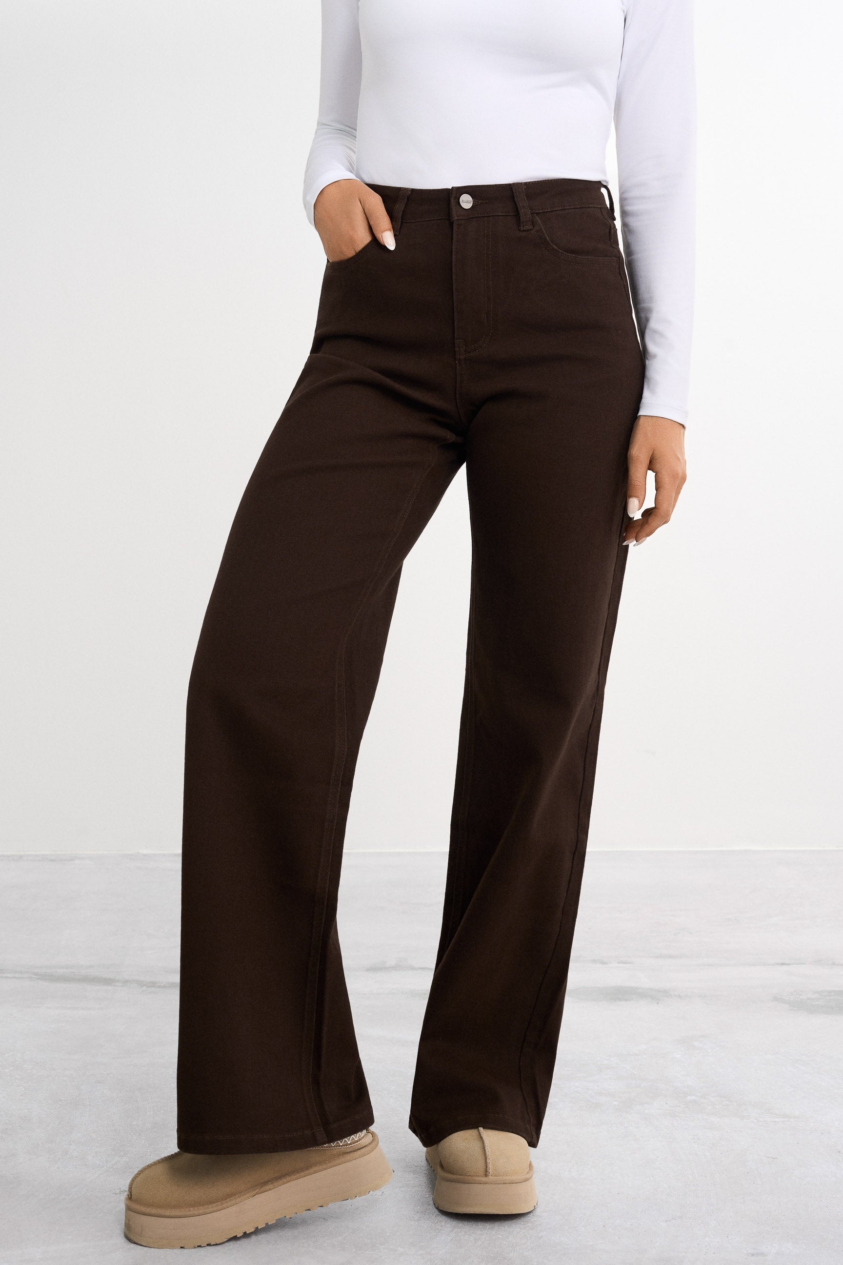 FAMME - Colored Baggy Jeans - Brown / 36" / S