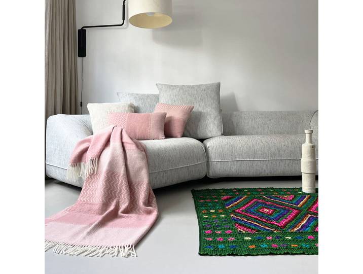 Plaid en laine rose 140x200