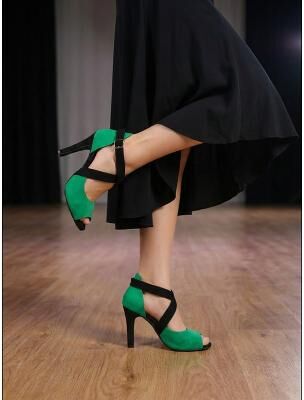 LightInthebox Women's Professional Latin Dance Shoes - Heeled Dance Shoes for Competitions and Formal Dance Events