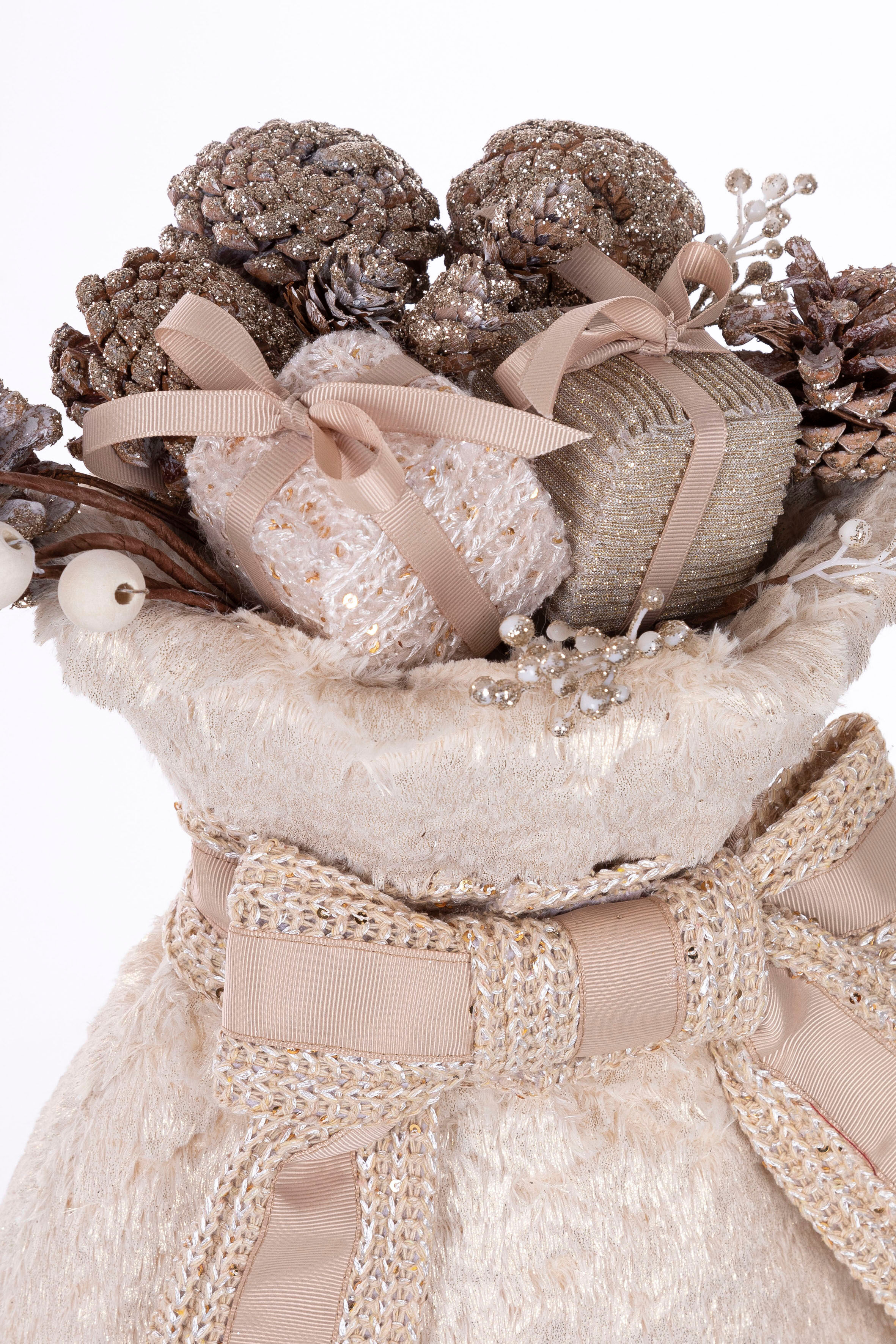 Weihnachtsfigur "Deko-Geschenksack mit Tannenzapfen", beige (natur, cremefarben), B:16cm H:45cm T:32cm, Kunststoff, MYFLAIR MÖBEL & ACCESSOIRES, Dekofiguren, Weihnachtsfigur, Weihnachtsdeko, Höhe ca. 45 cm