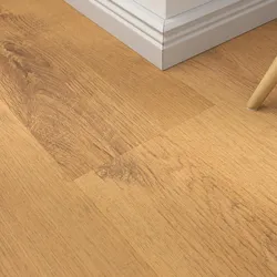 Laminat Eiche LHD – inkl. Dämmung & Fußleisten