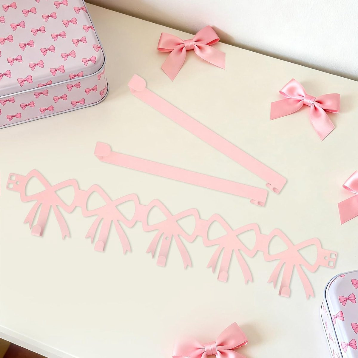 Wandgemonteerde handdoekhouder met strik voor jassen, hoeden en tassen - Coquette decoratie voor badkamer en keuken