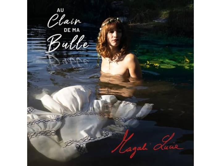 AU CLAIR DE MA BULLE