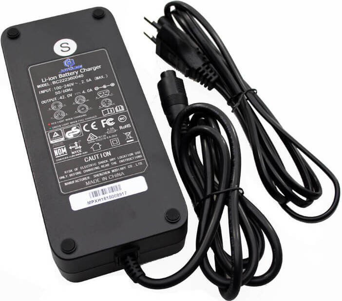 Ecomo 36V 4A Lader