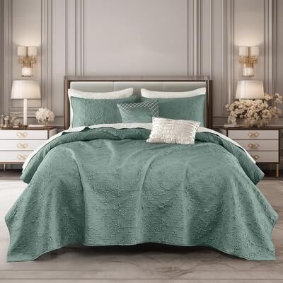 Wonderful Satin Quilt Set Cooling 5-Piece Bedding Set for Summer