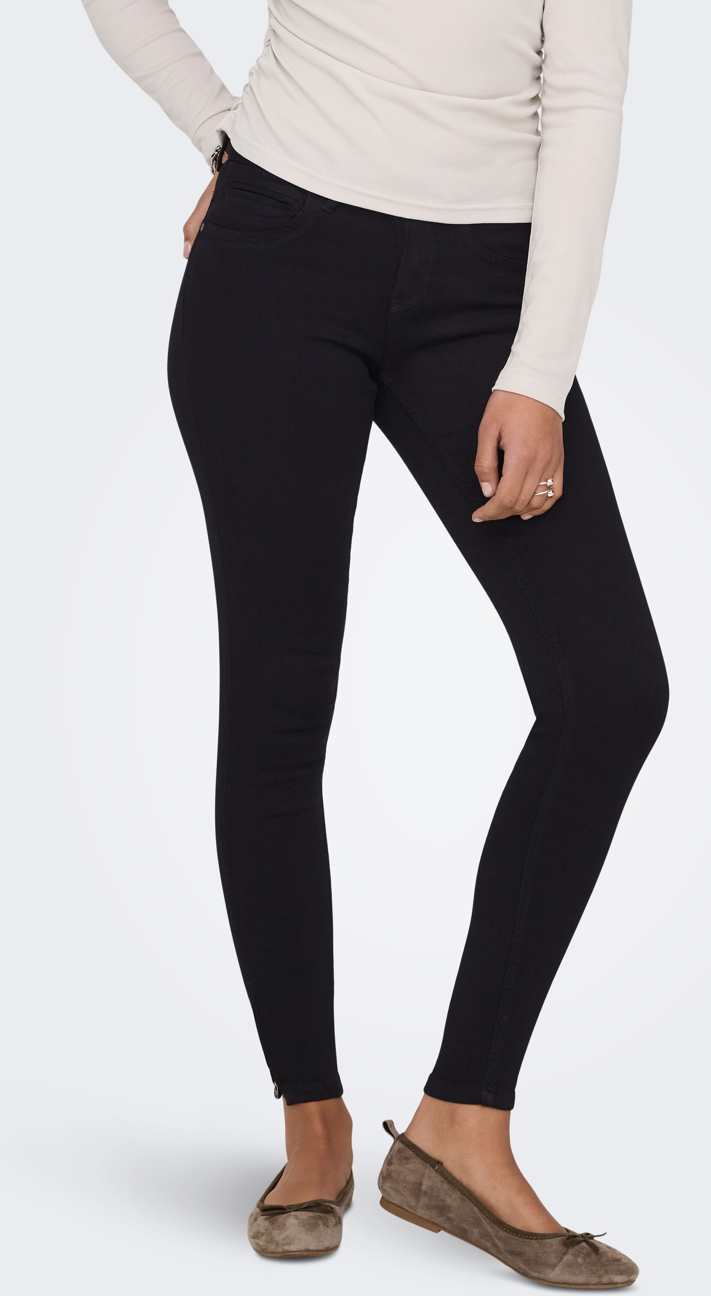ONLY "ONLKENDELL ETERNAL LIFE ANKLE BLACK NOOS" mit Zipper am Saum schwarz L (40), Länge 32