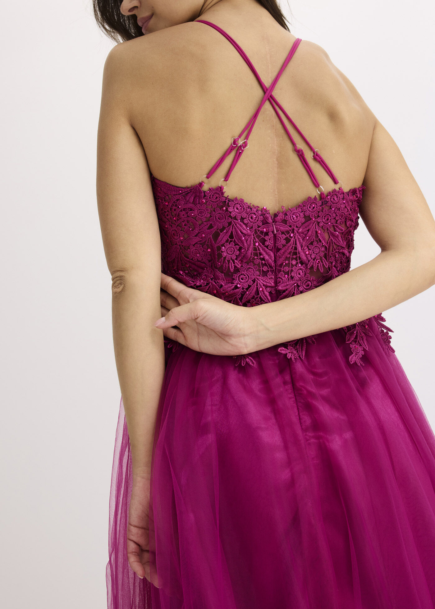 Abendkleid BONPRIX, Damen, Gr. 46, N-Gr, ohne Ärmel, Web, pink (fuchsia), Web, Obermaterial: 100% Polyester. Futter: 100% Polyester. Spitze: 100% Polyester, festlich, figurbetont, Kleider Abendkleid, für festliche Anlässe, aus Tüll mit Spitze, figurbetont
