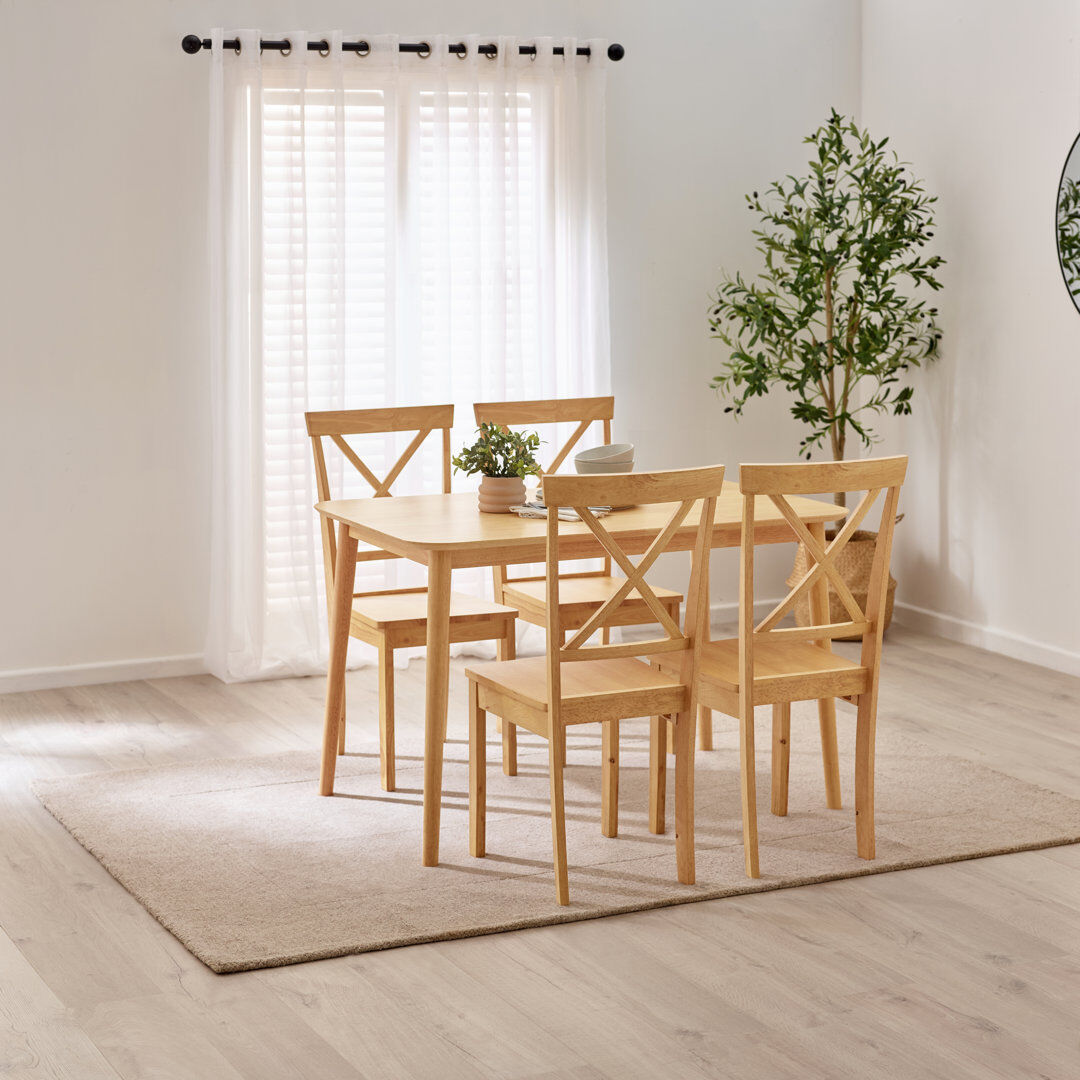 ClassicLiving Abelina 4 -Person Rubberwood Solid Wood Dining Set Brown 4