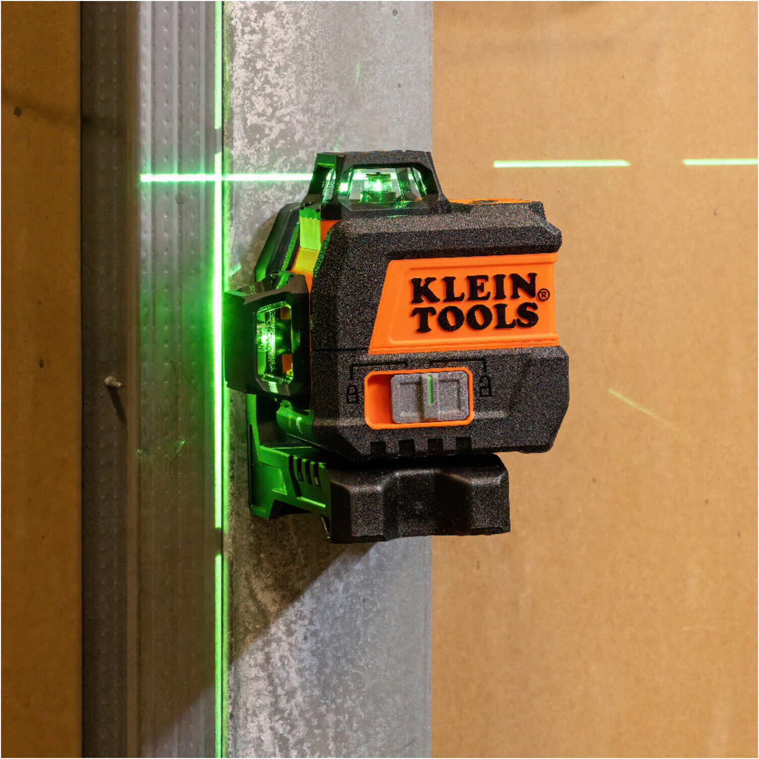 Klein Tools Linienlaser 360° grün selbstnivellierend (93CPLG)