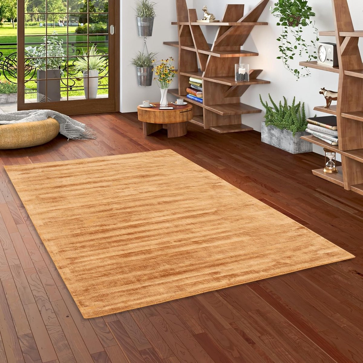 Handgeweven abstract modern vloerkleed van viscose in terracotta
