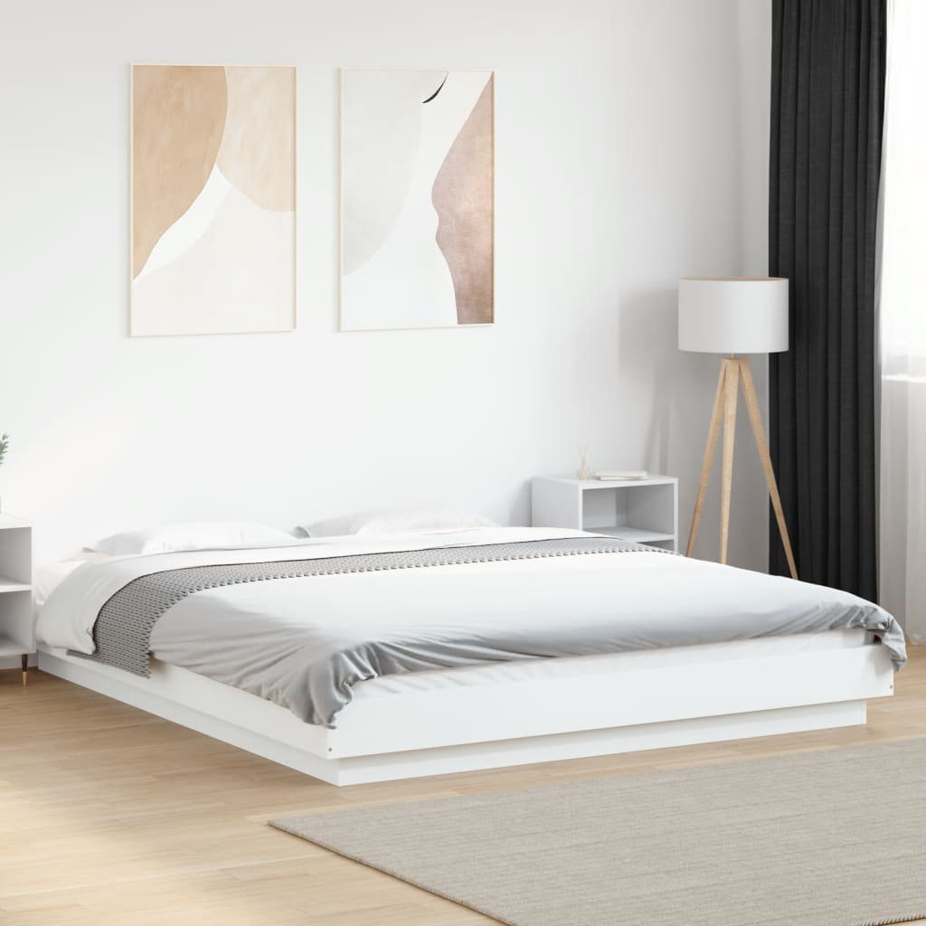 Latitude Run Bormann Bed Frame White King (150 x 200 cm)