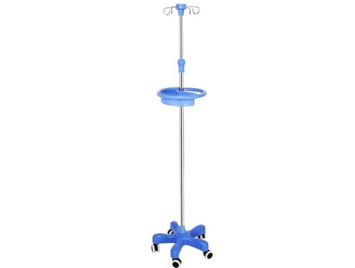 Infusionsständer mit Rädern, medizinischer tragbarer Infusionsständer mit 4 Haken und Tablett for den Einsatz im Krankenhaus, zu Hause und im Freien. infusionsständer