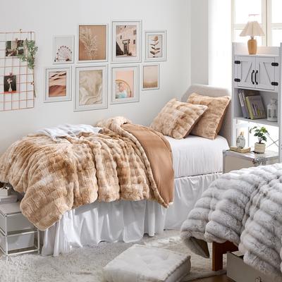 Coma Inducer® Chunky Bunny Spotty Yoga - White Tan Oversized Comforter