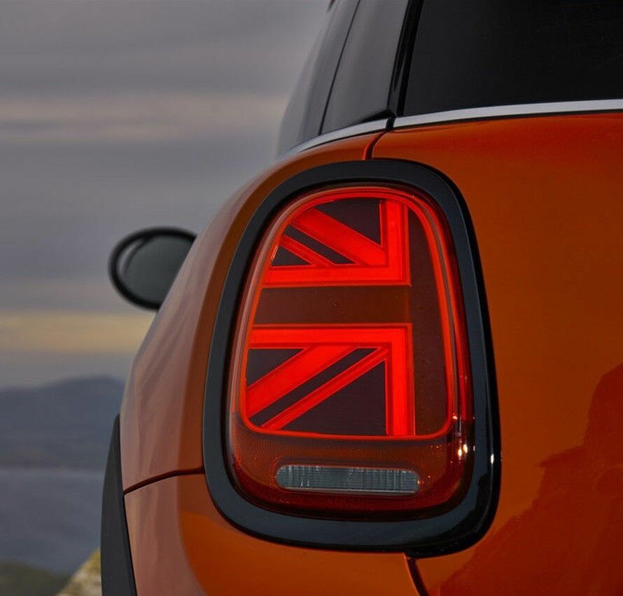 OLSA 1.04.233.00 Rear light