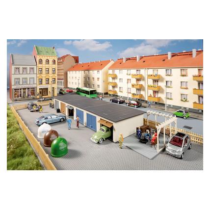 Auhagen Garagen mit Zubehör H0 (71865618)