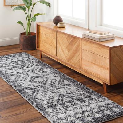 Livabliss Mainholme Handmade Performance Outdoor Safe Area Rug