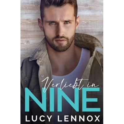 Verliebt in Nine, Taschenbuch von Lucy Lennox, Lucy Lennox LLC, 978-1-954857-27-8
