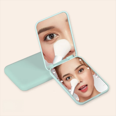 Fusion Finds LED Makeup Mirror Compact Folding Mirror With Magnification & LED Lights For Travel green