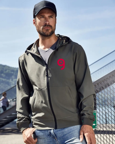 Giacca Softshell Uomo, idrorepellente con cappuccio Personalizzate o neutre James & Nicholson