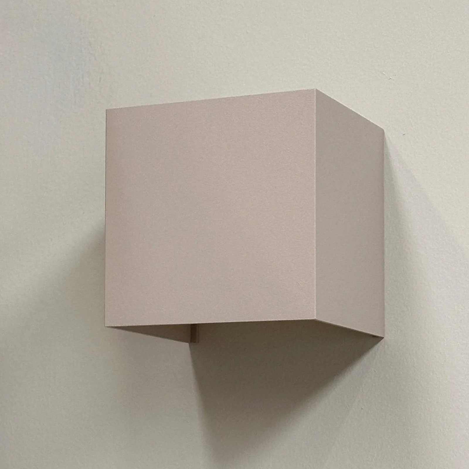 Dyberg Larsen Venus Wandlamp Beige Aluminium Vierkant
