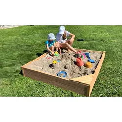 Sandkasten 150 x 150 cm – Sandkiste aus naturbelassener Lärche/Douglasie – Holzsandkasten mit 2 Sitzecken – Kindersandkasten für Kinder ab 3 Jahren