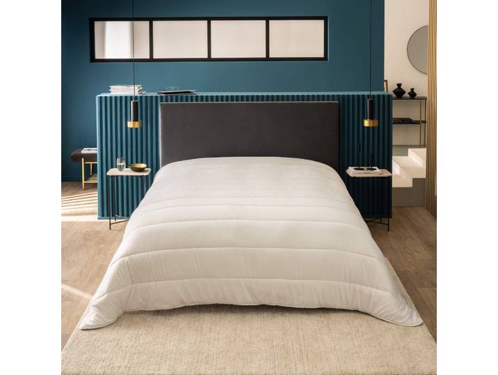 Couette Bultex hypoallergénique tempérée 300g 240x220
