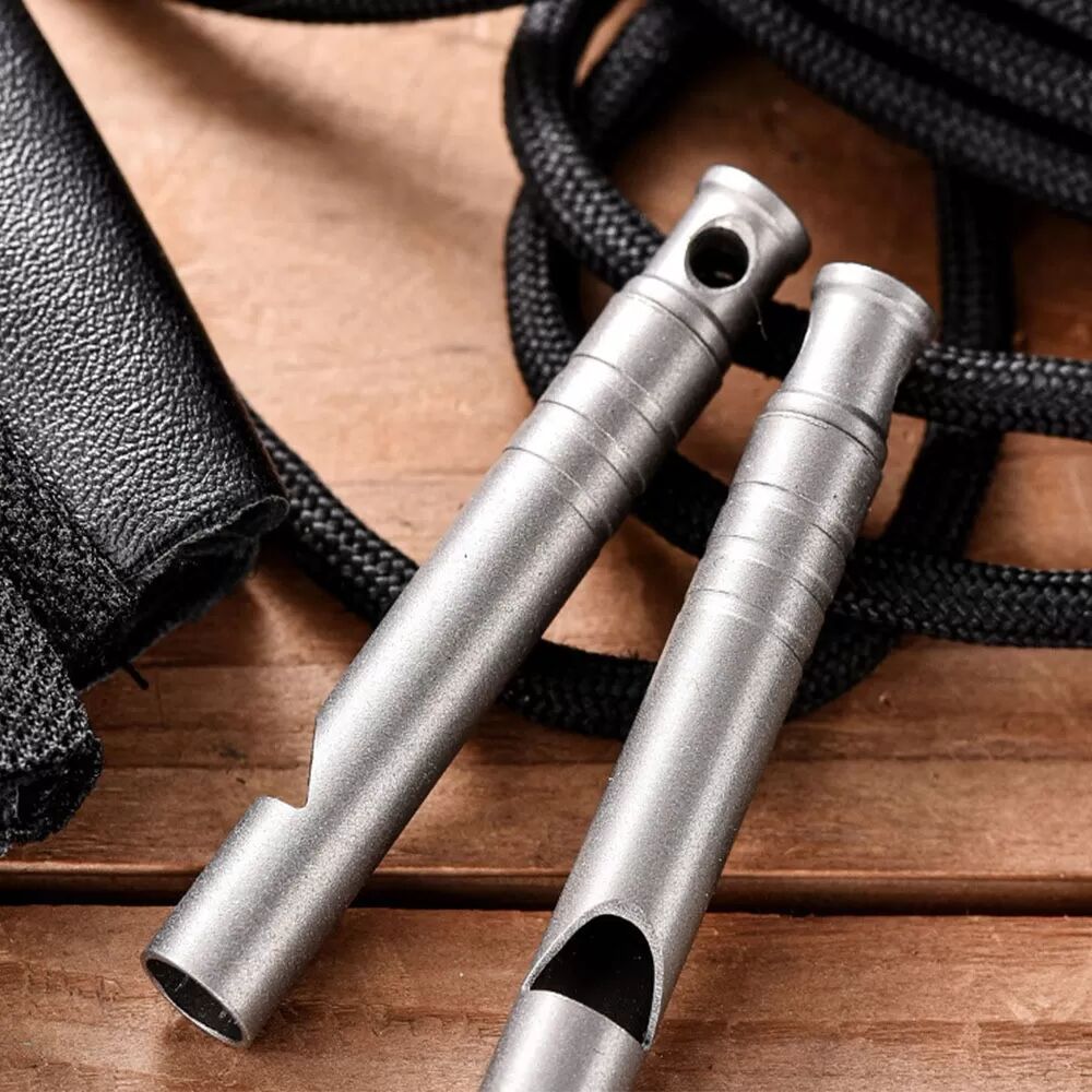 INF Sifflet de Survie Monotube en Titane Pur - Sifflet d'Urgence Portable